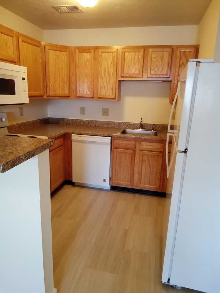 Twin Lakes Apartments - Photo 2 of 50