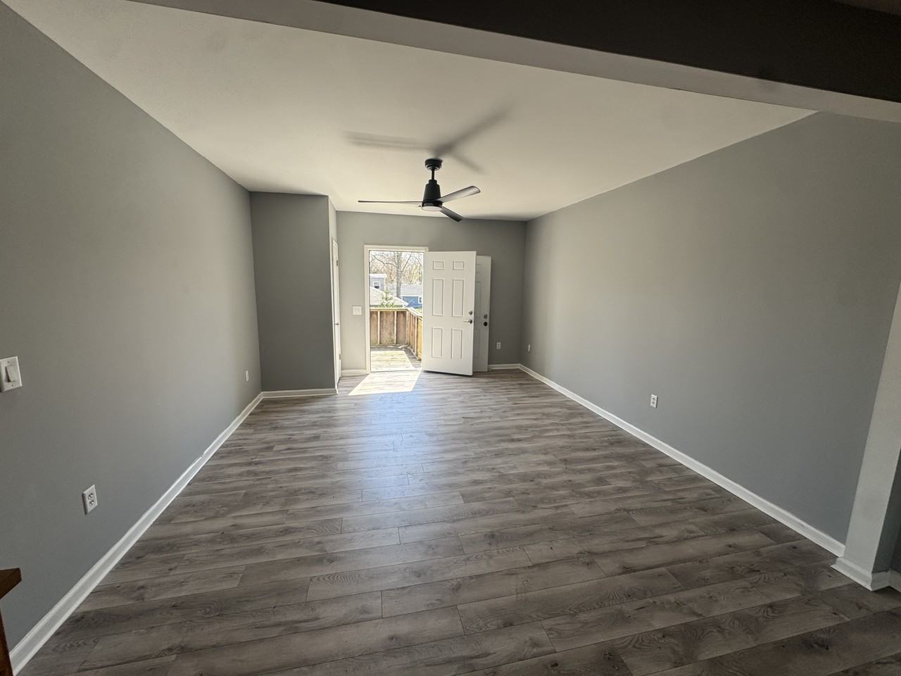 1453 - 1457 Broadway - Photo 2 of 9