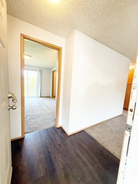 Crystal Grove Apartments - Photo 6 of 25