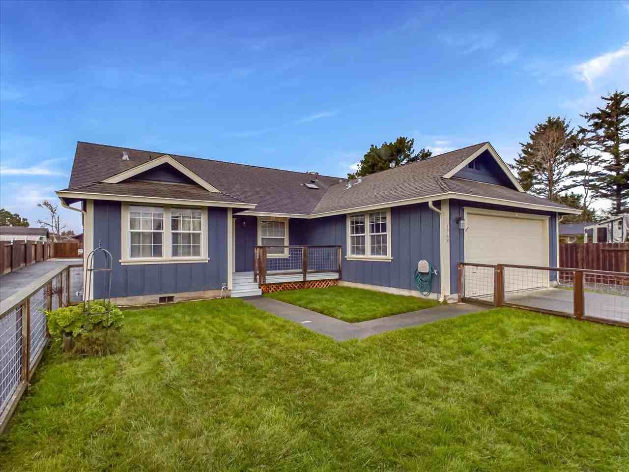 1768 Mygina Ave - Photo 3 of 26