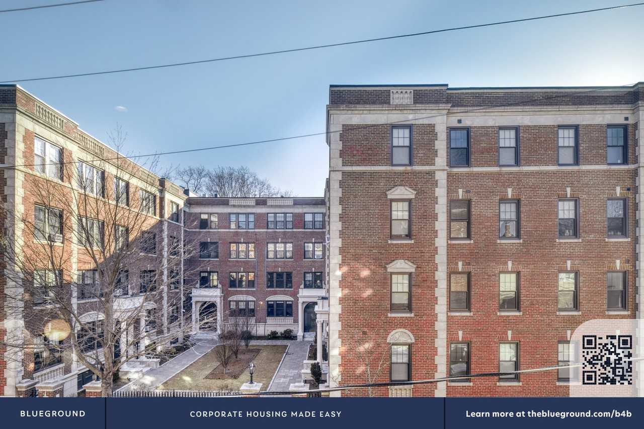 17 Forest St #64 - Photo 6 of 19