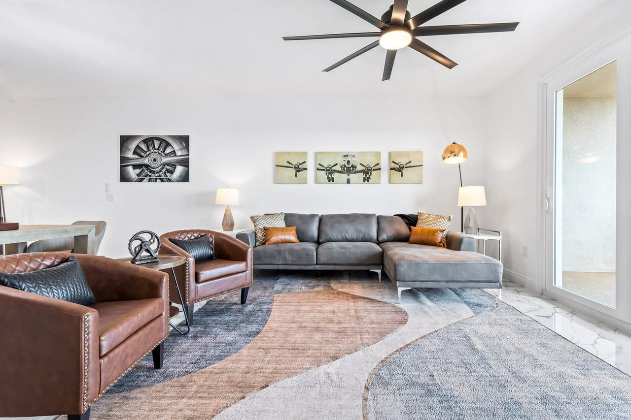 605 Kemp St #1044453P - Photo 2 of 50