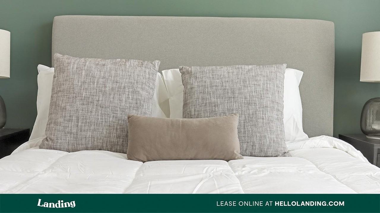 2201 Glenwood Ave SE - Photo 5 of 50