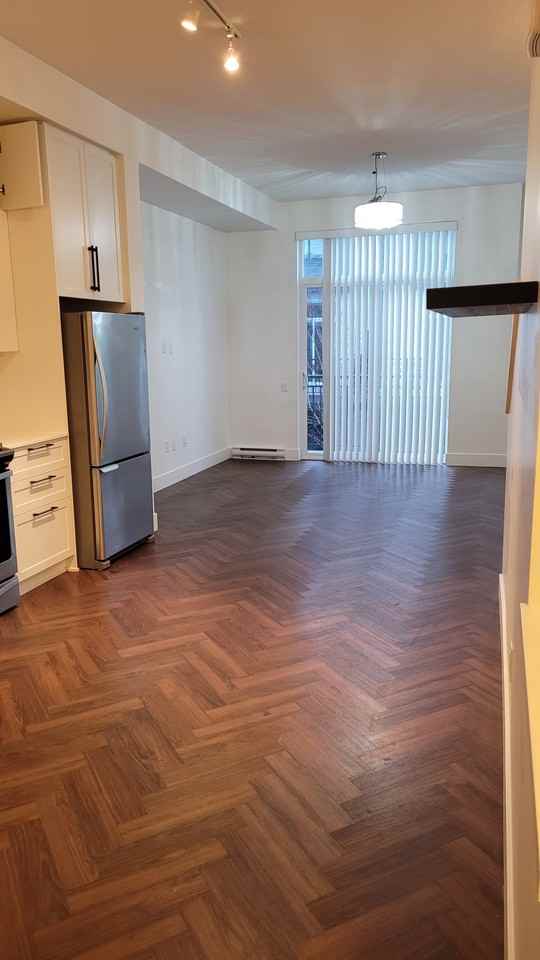 17568 57A Avenue #101 - Photo 2 of 14