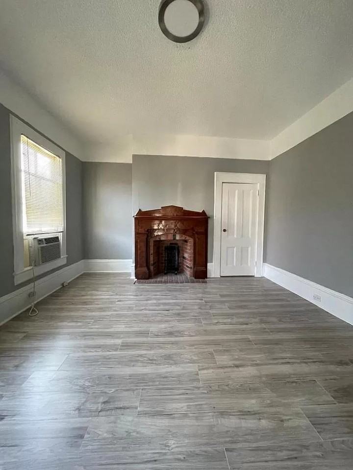 109 S 3rd St #4 - Photo 2 of 6