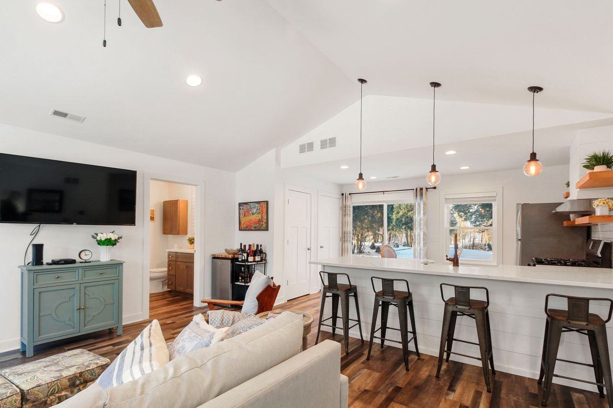 236 Olive St - Photo 2 of 2