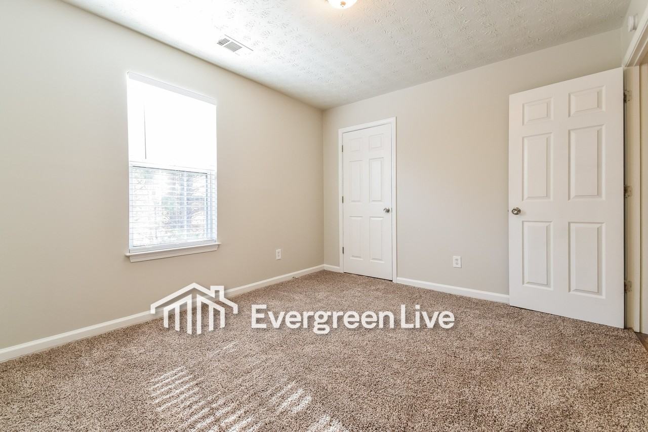 6971 Red Bone Way - Photo 4 of 17