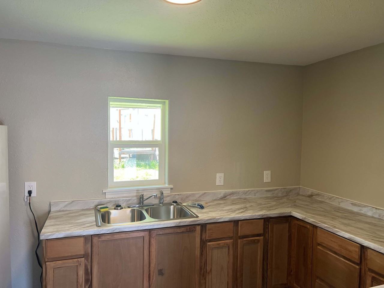 Sundown Apartments - Photo 5 of 23