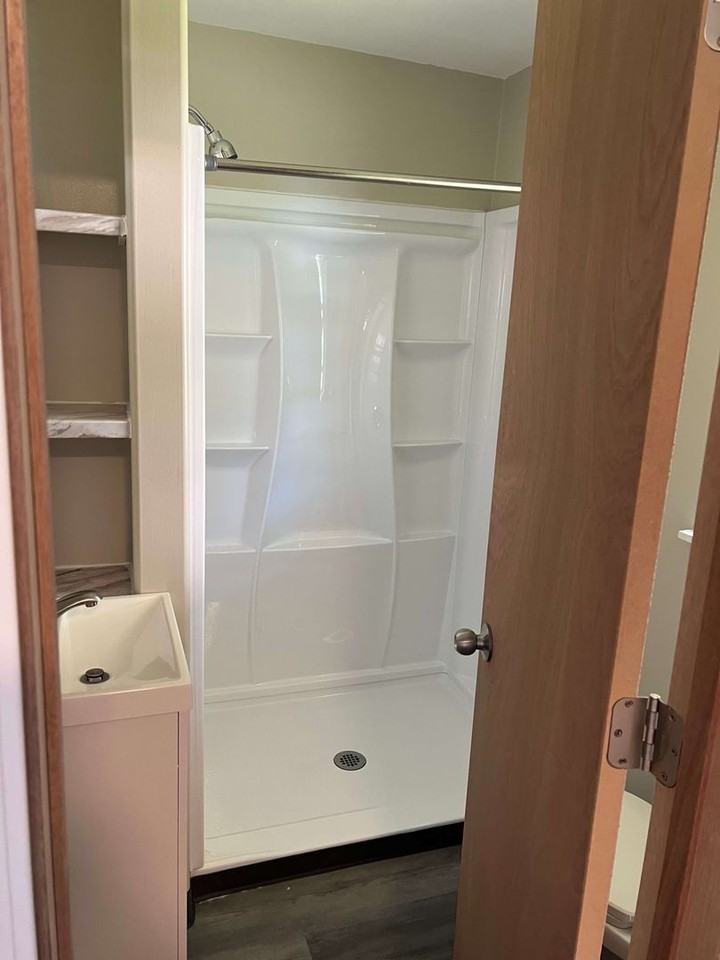 Sundown Apartments - Photo 6 of 23