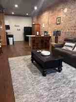 1043 S Pine St #B - Photo 1 of 1