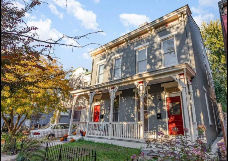 605 Overton St - Photo 2 of 19