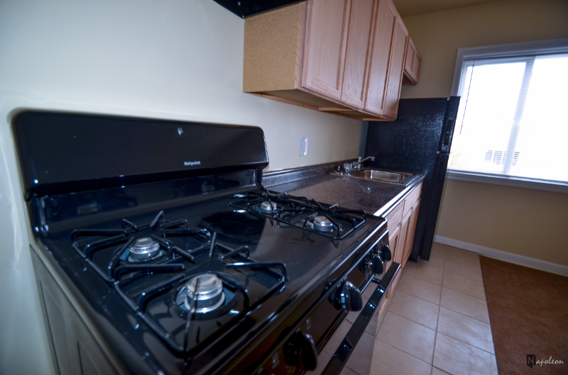 2936 Knox Pl Se - Photo 5 of 9