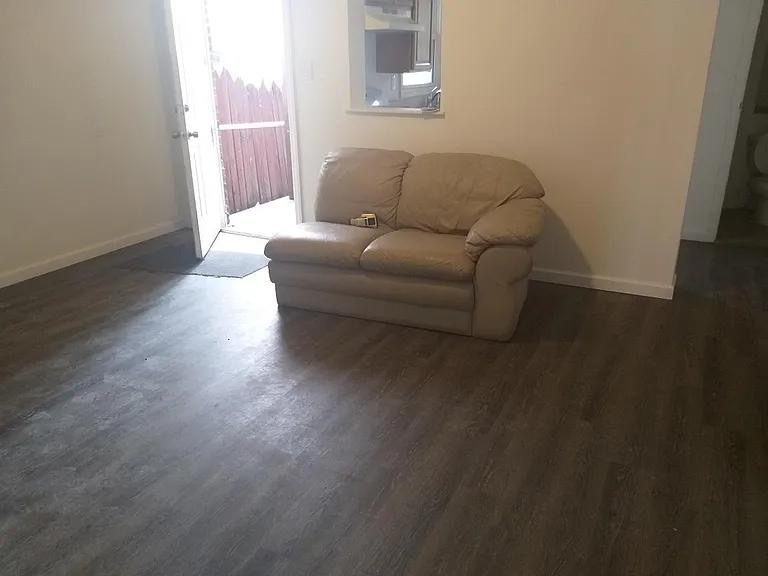 102 Linden St #2 - Photo 3 of 7