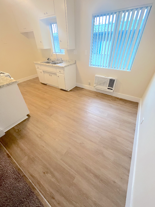 630 Silverwood Avenue #5 - Photo 4 of 20