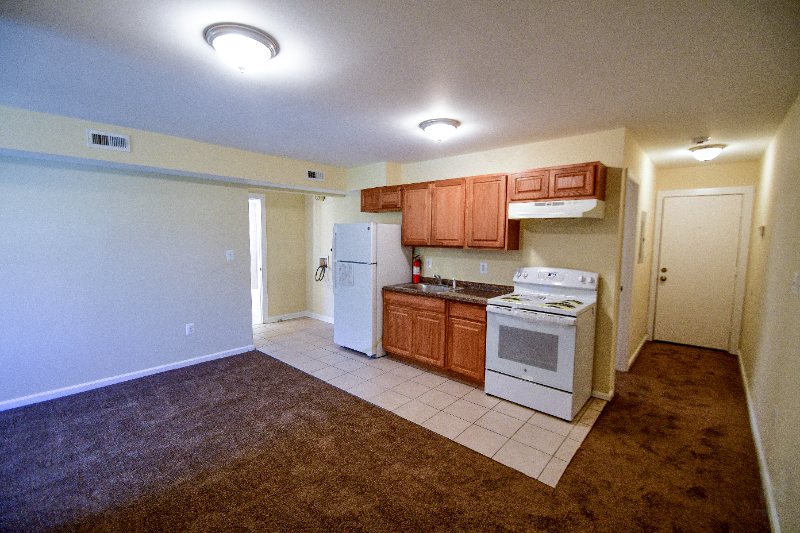 1737 T St Se ##Se - Photo 3 of 5