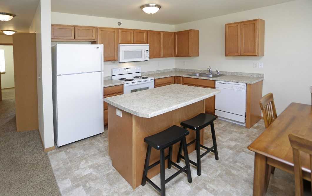 Olson - Photo 5 of 25