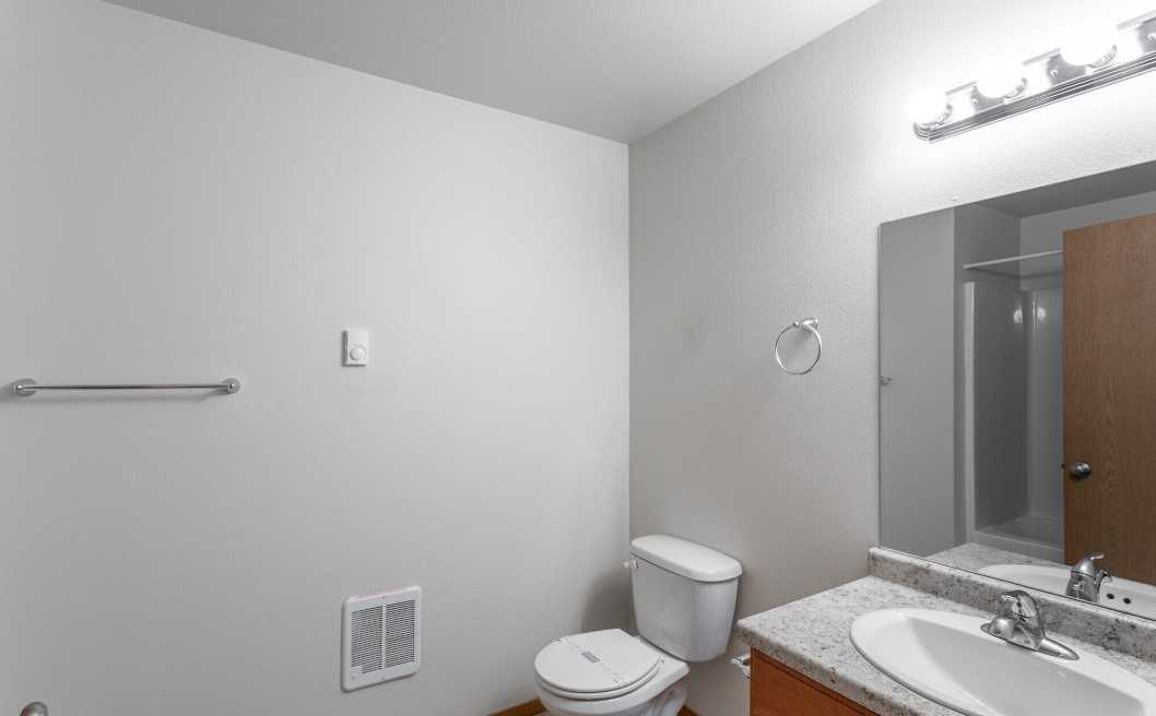 Olson - Photo 6 of 25