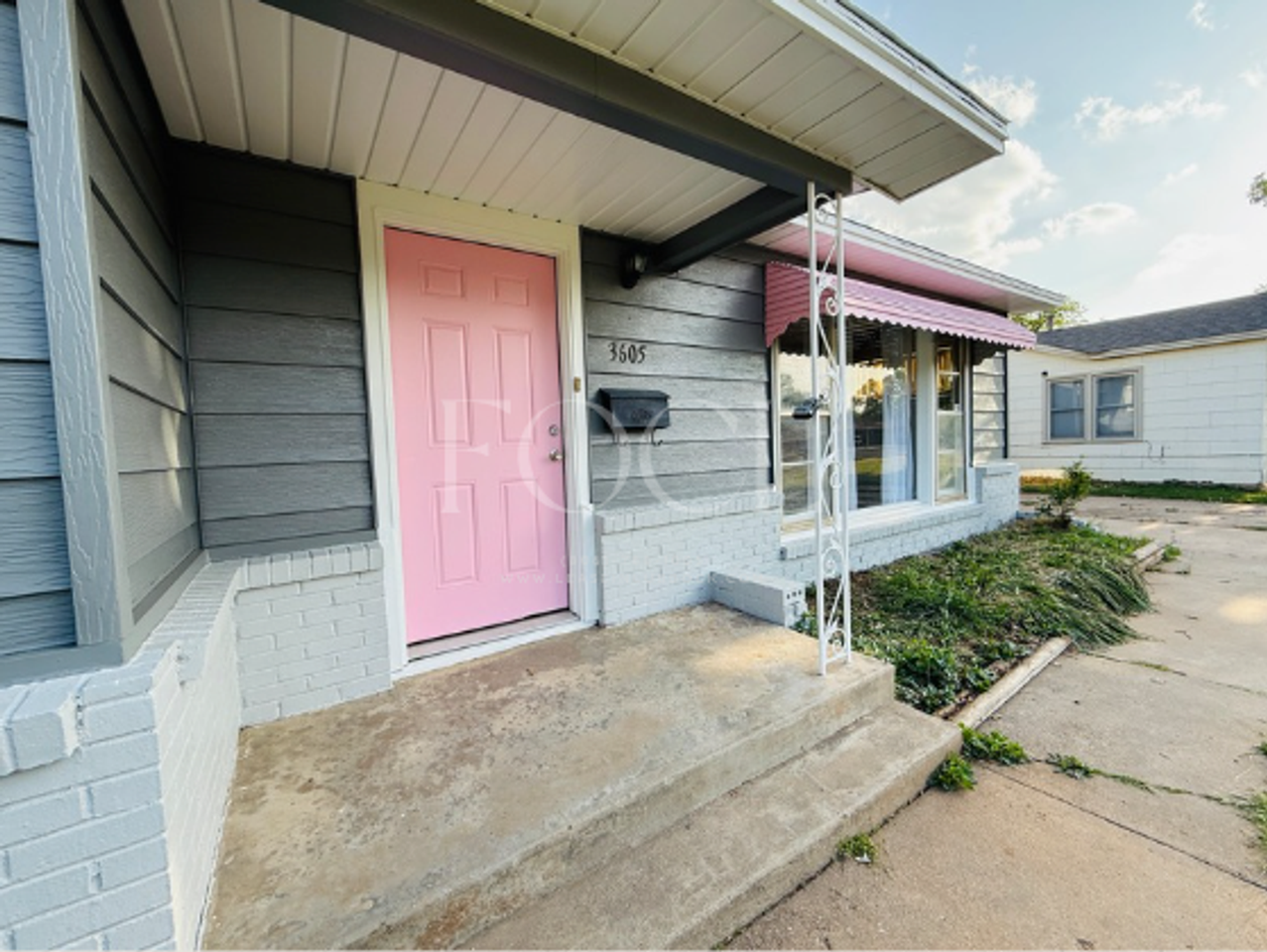 3605 38th St - Photo 3 of 11