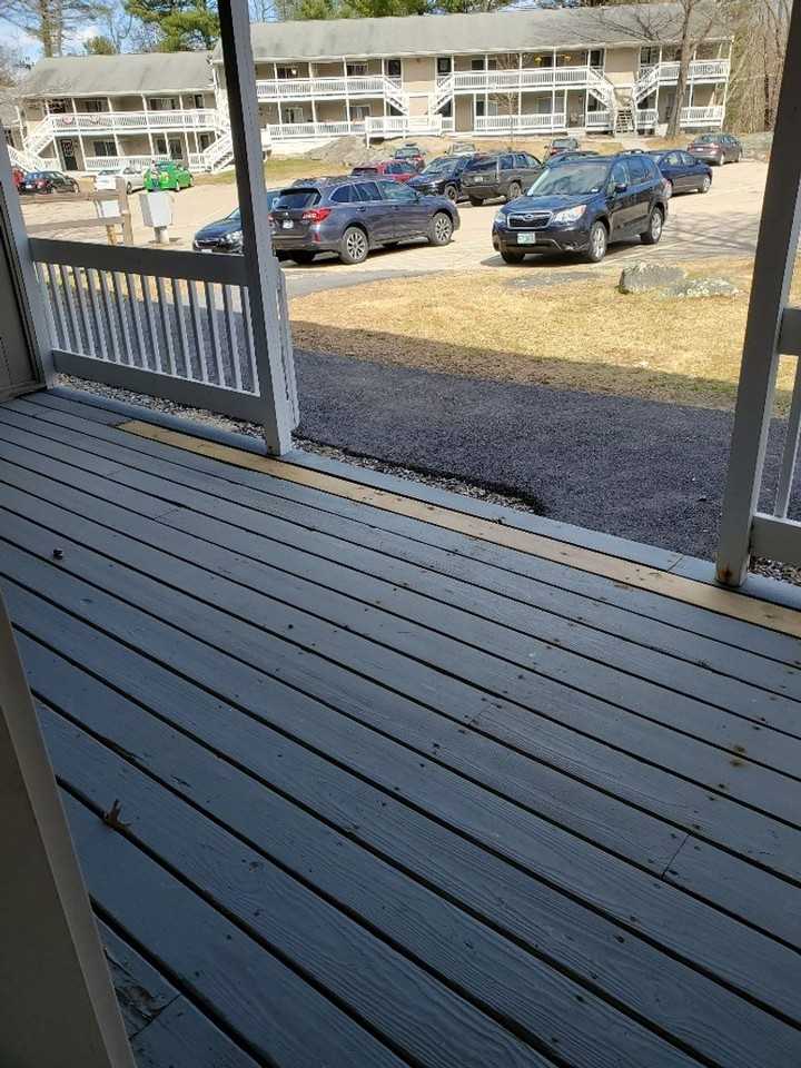 12 Salmon Street - Photo 4 of 33