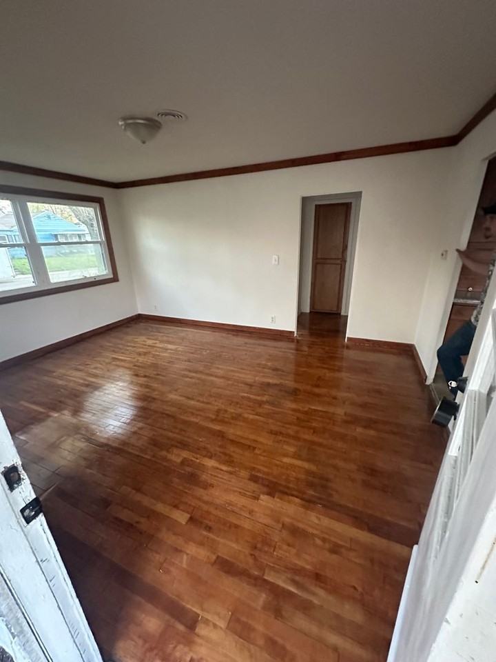1320 Fay Dr - Photo 2 of 7
