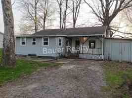 featured image of 844 Lake Dr