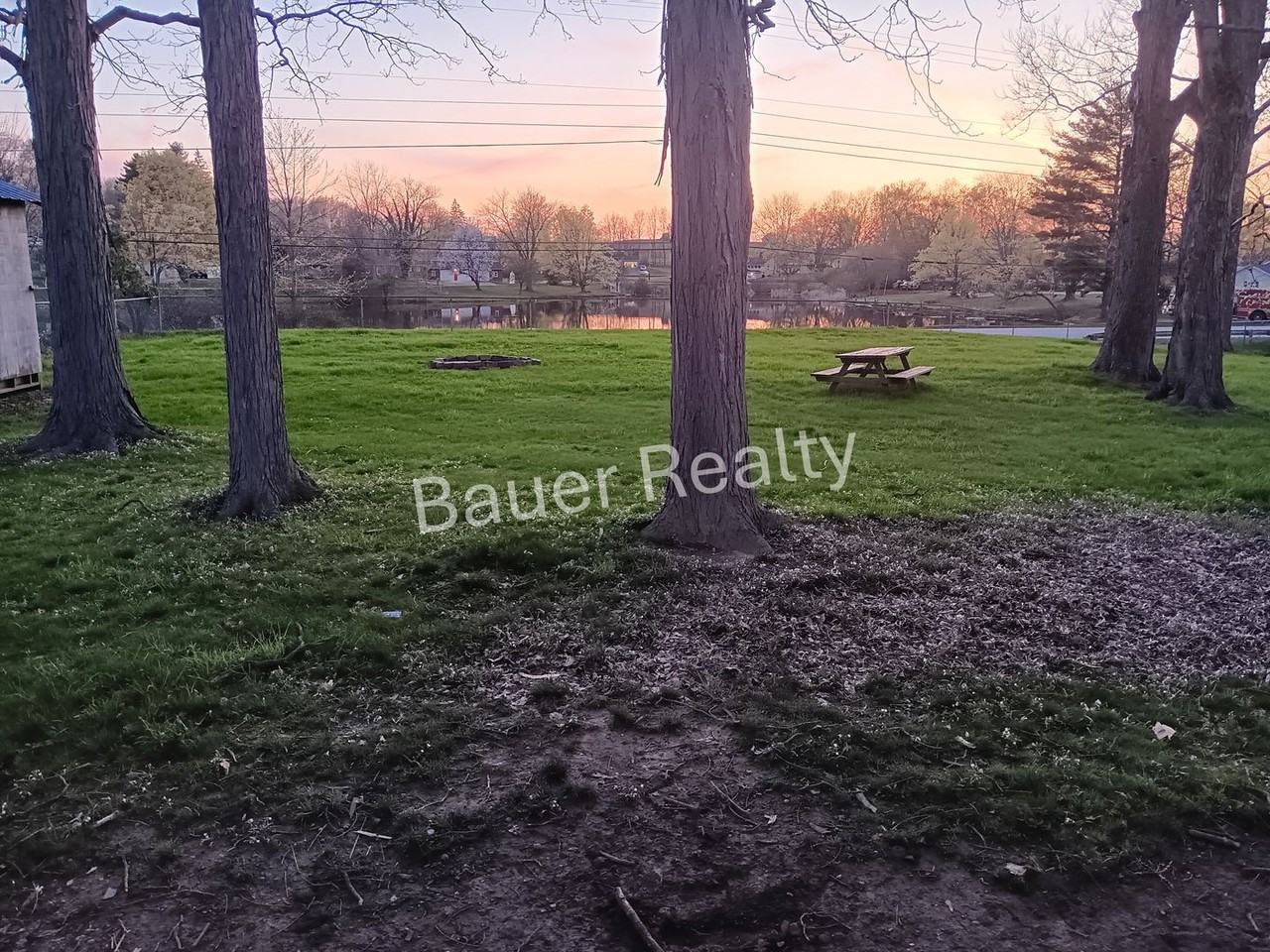 844 Lake Dr - Photo 3 of 12