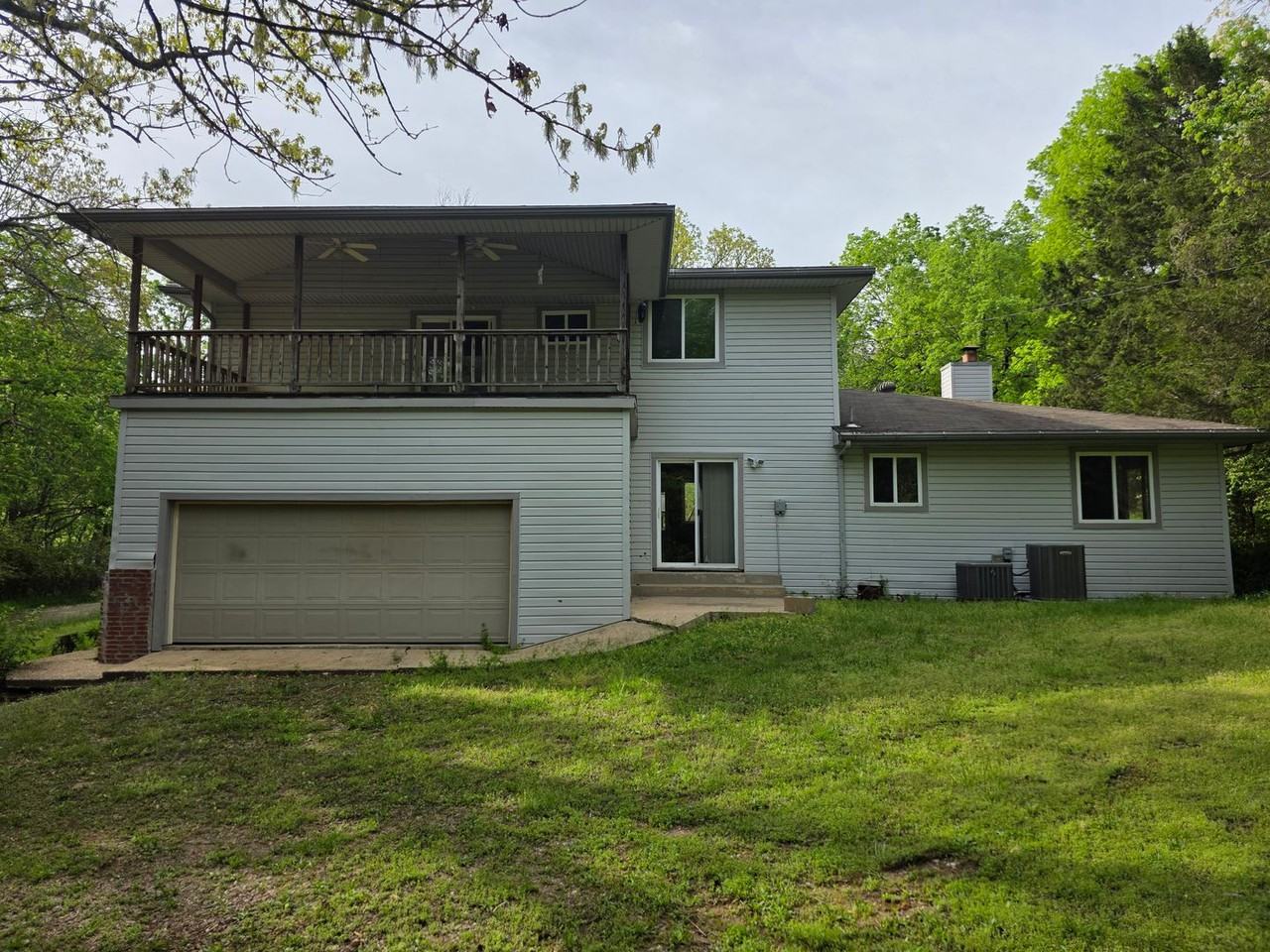 3169 N Oakland Zion Pl - Photo 2 of 19