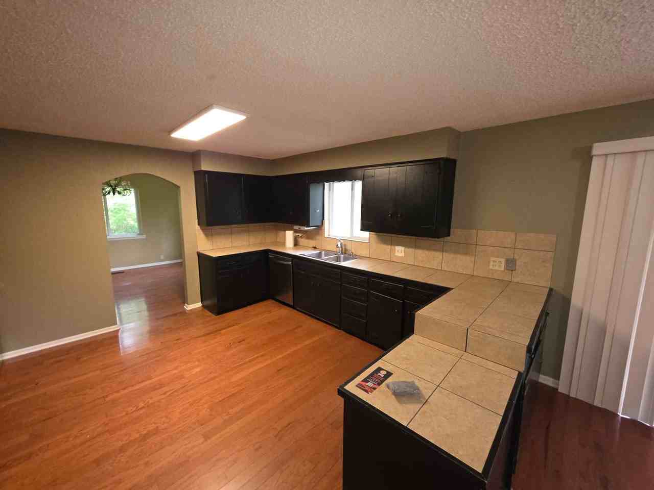 3169 N Oakland Zion Pl - Photo 3 of 19