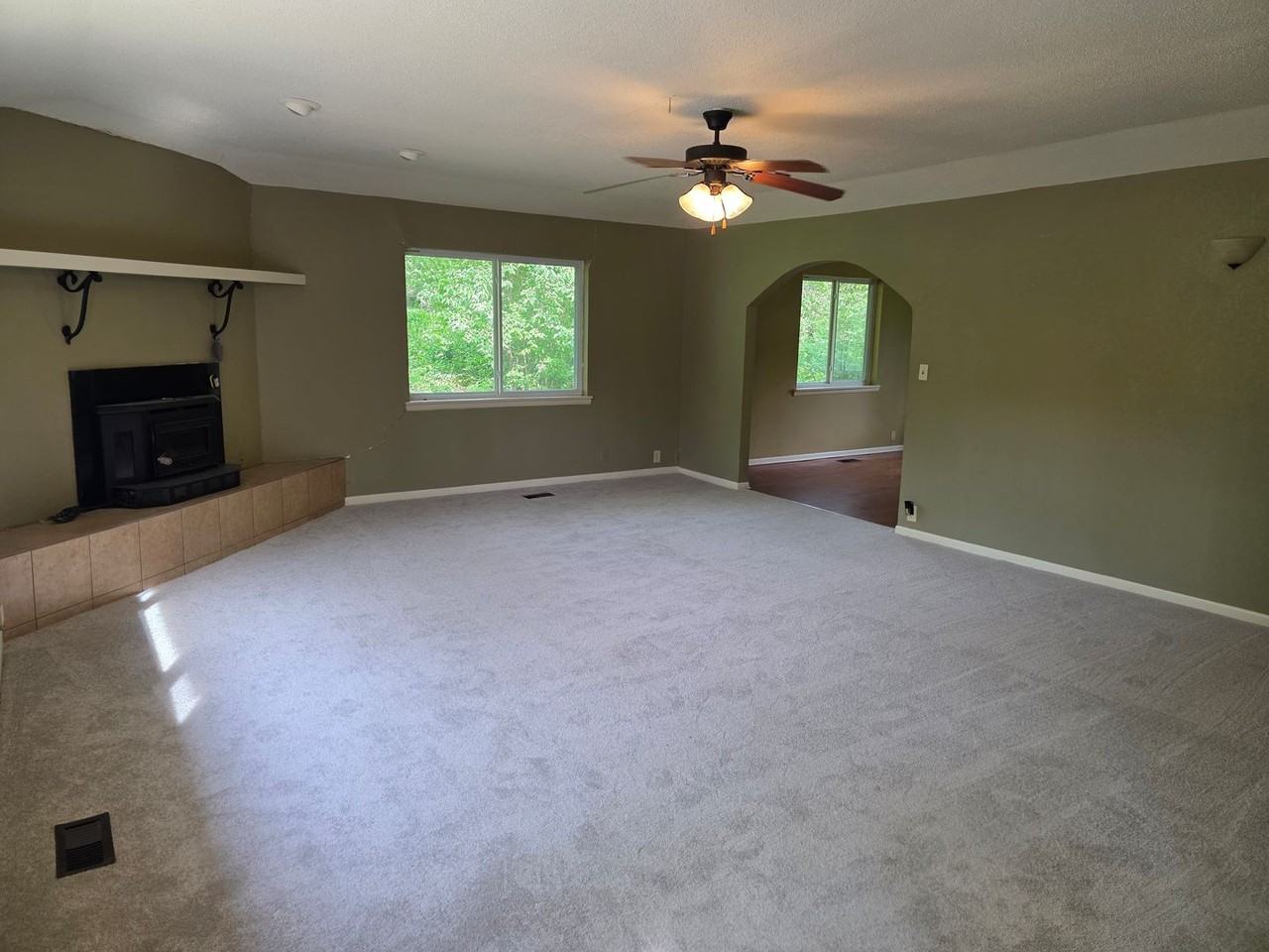 3169 N Oakland Zion Pl - Photo 6 of 19