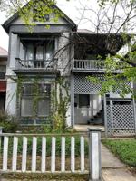 featured image of 1282 Hunter Ave