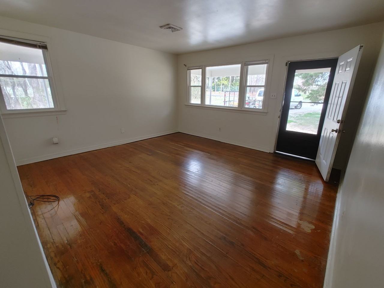 2299 Piping Tree Ferry Rd - Photo 2 of 10