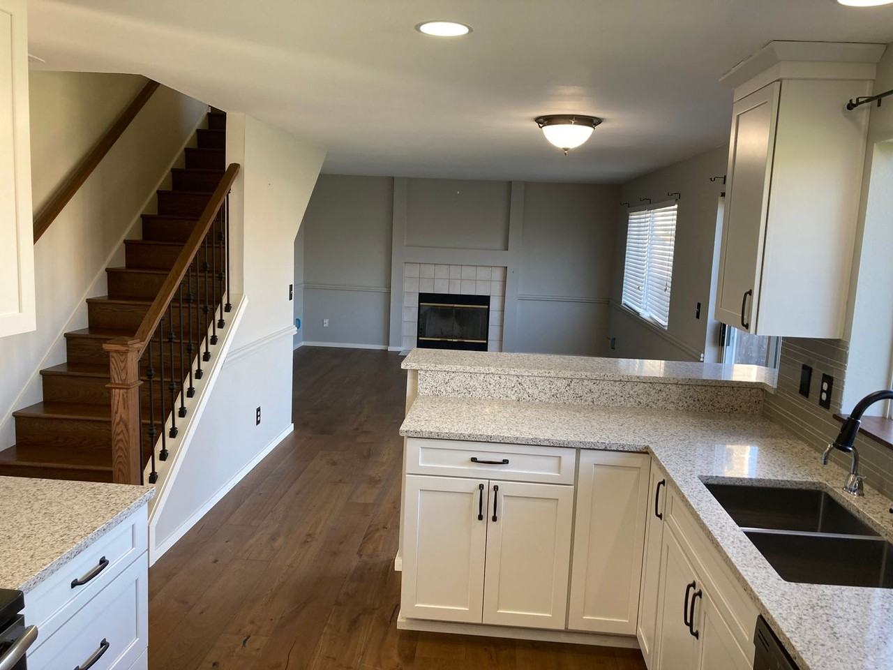 3373 Garland Pl - Photo 3 of 21