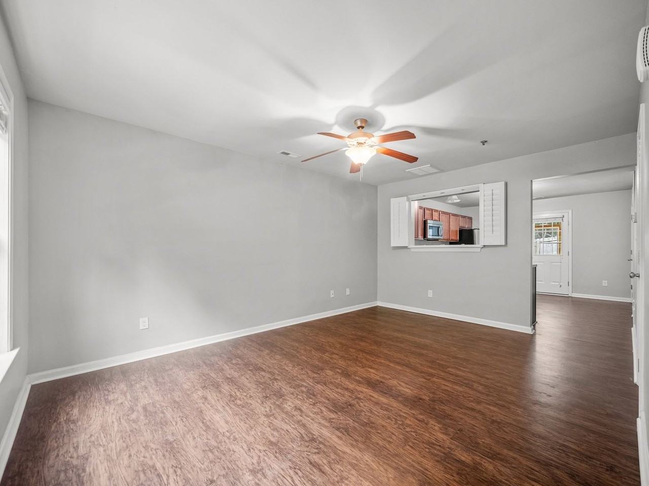 138 Greenford Pl - Photo 2 of 22