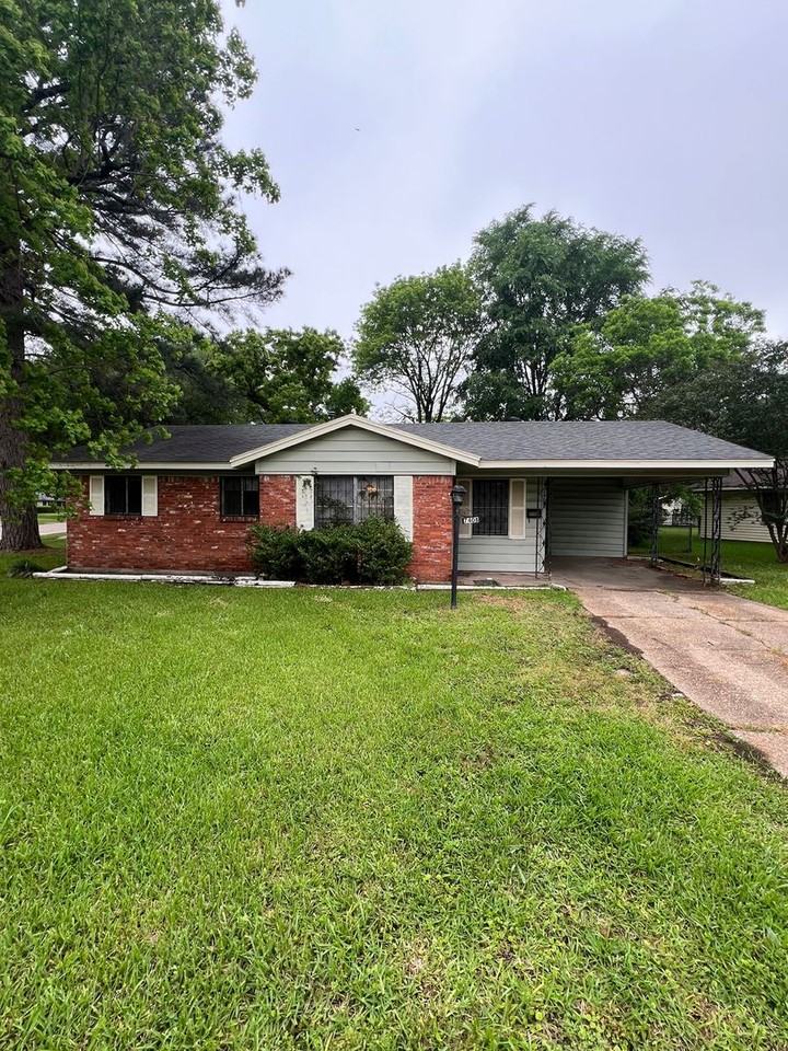 7408 W Canal Blvd - Photo 2 of 13