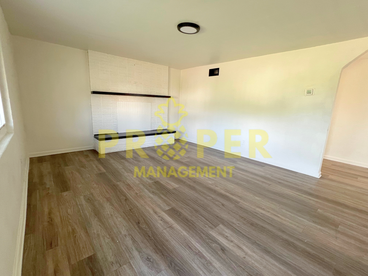126 Bluecrest Ave - Photo 2 of 11