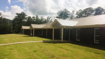 featured image of 105 Cooper Cir