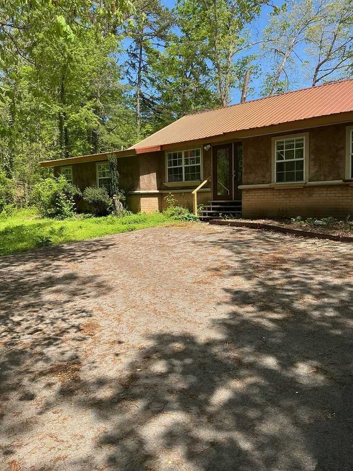 2818 Longvale Ln - Photo 3 of 31