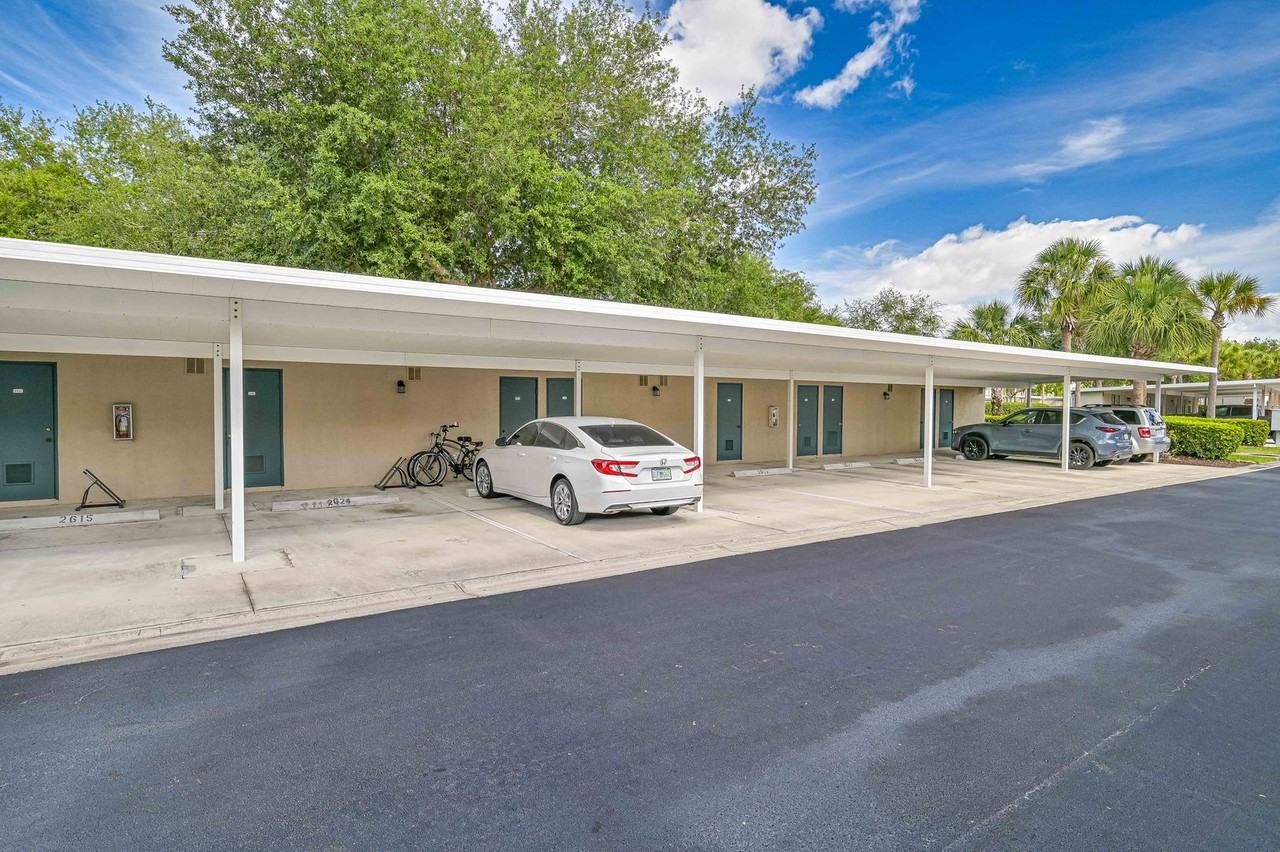 20061 Barletta Ln #2624 - Photo 3 of 19