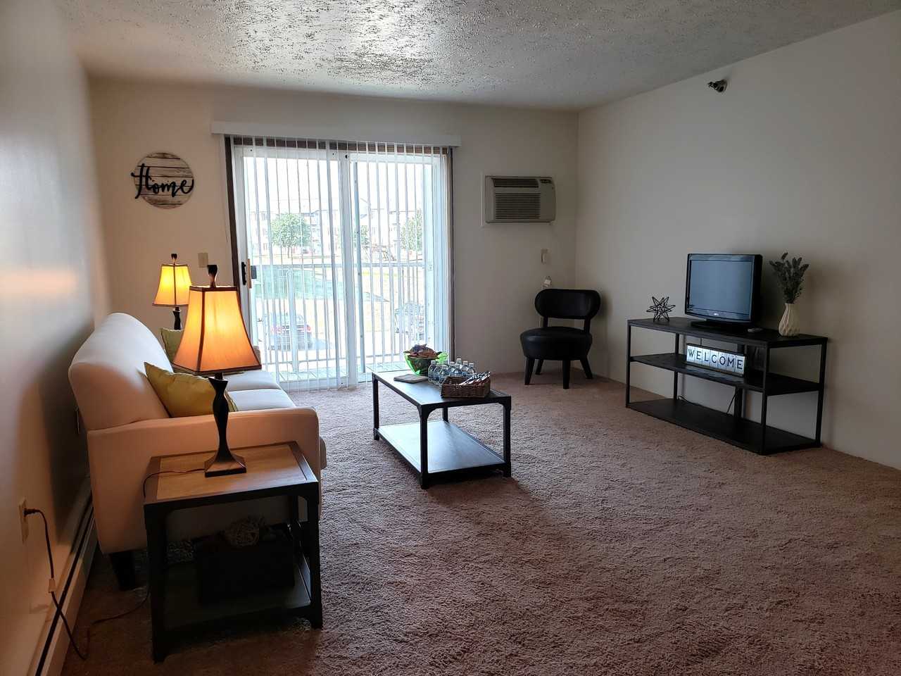 1355 S Winter St #B15 - Photo 3 of 8