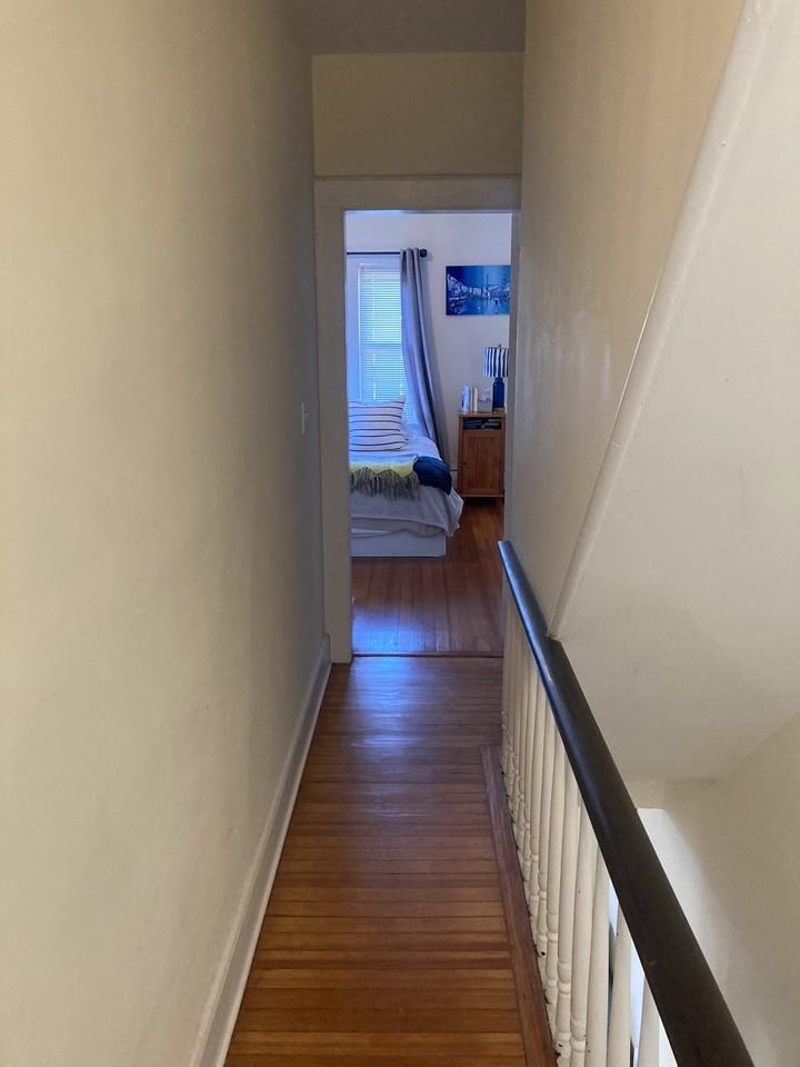 47 Hoyt St - Photo 7 of 12