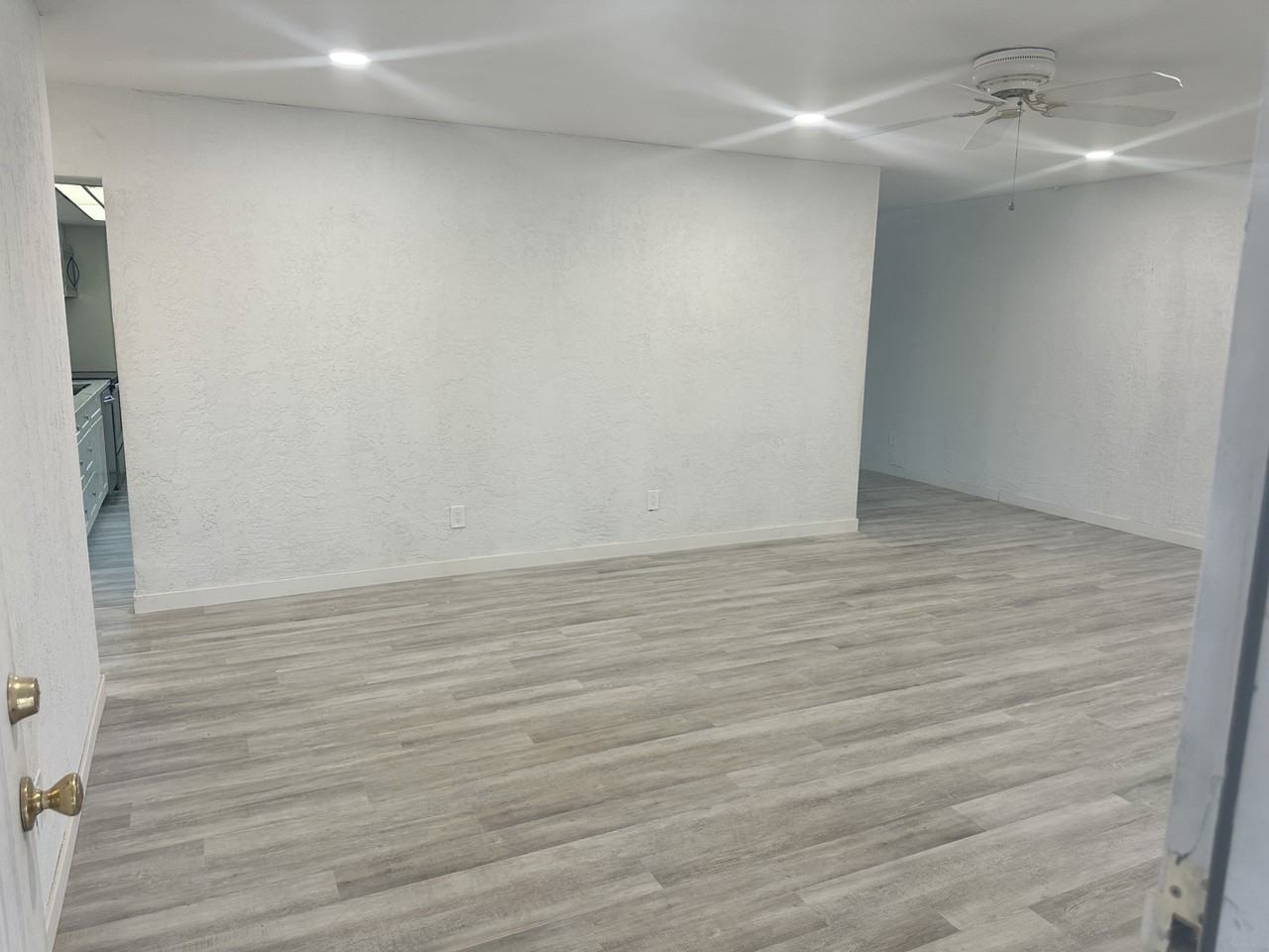 3102 W Hearn Rd #NA - Photo 3 of 12