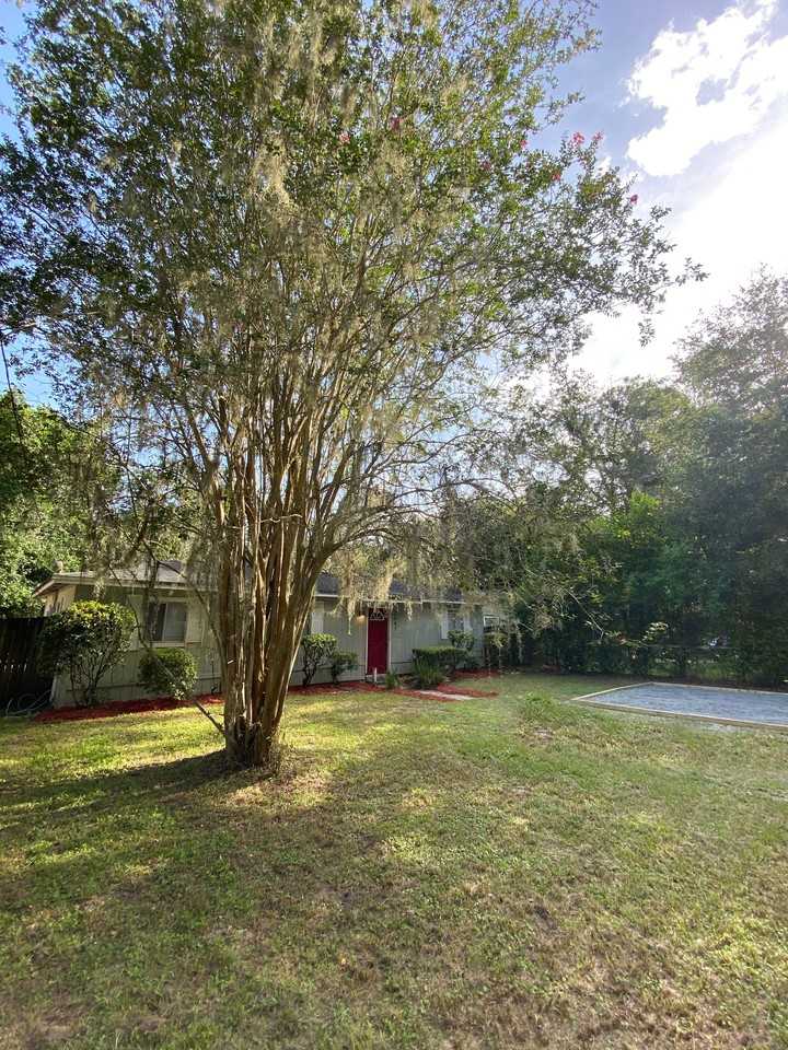 2041 Nw 34th Ave #NA - Photo 2 of 41