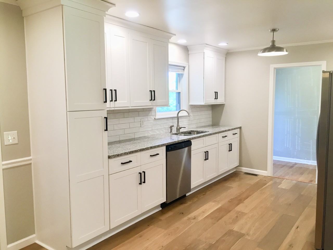 1809 Broadmoor Rd #NA - Photo 4 of 32