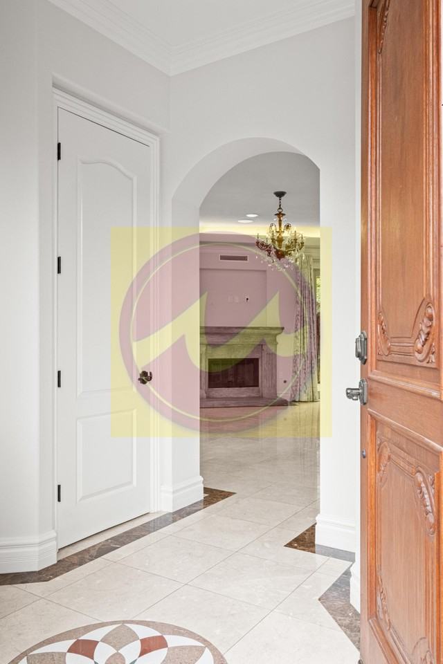 2412 Huntington Lane #A - Photo 4 of 20