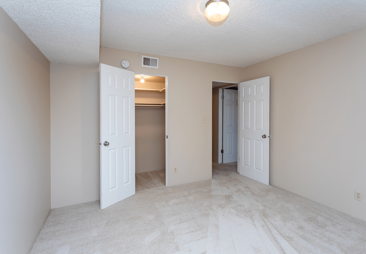 Devonshire Square - Photo 7 of 23