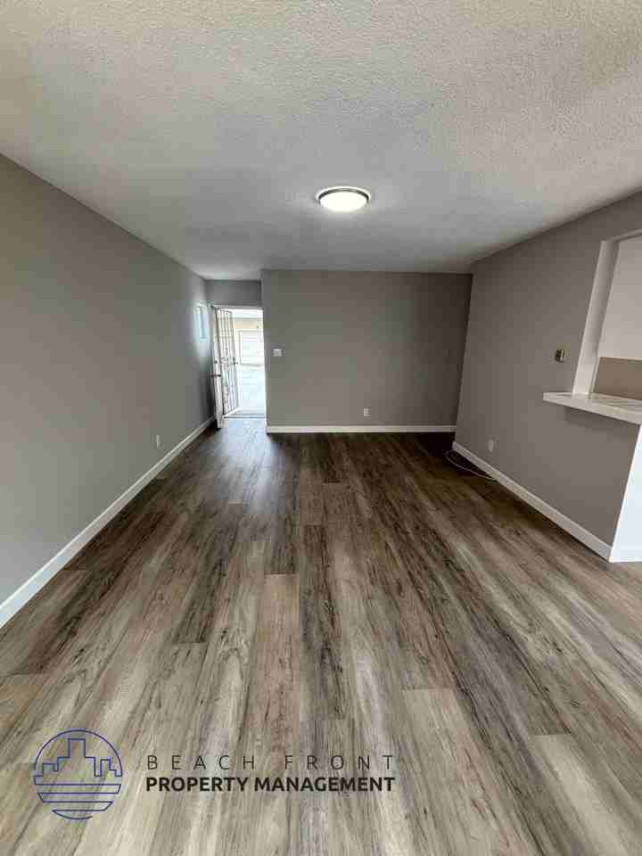 13627-13737 1/2 Lemoli Ave - Photo 2 of 19