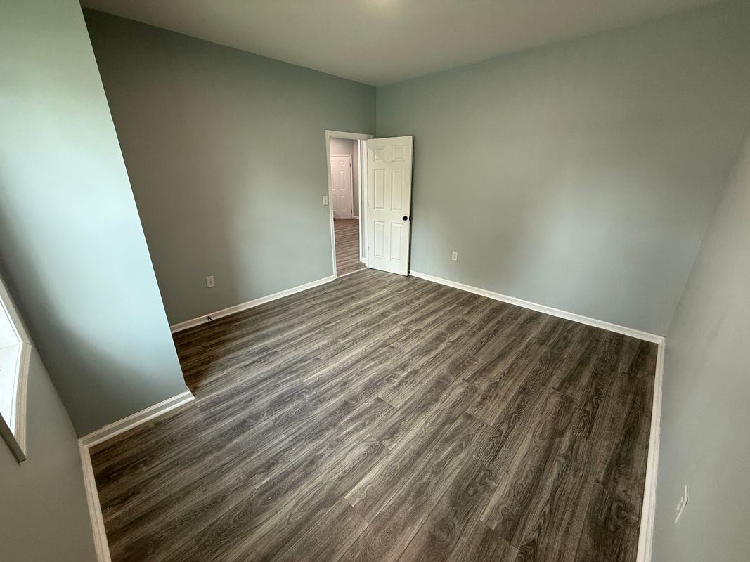 910 Rome St - Photo 3 of 17