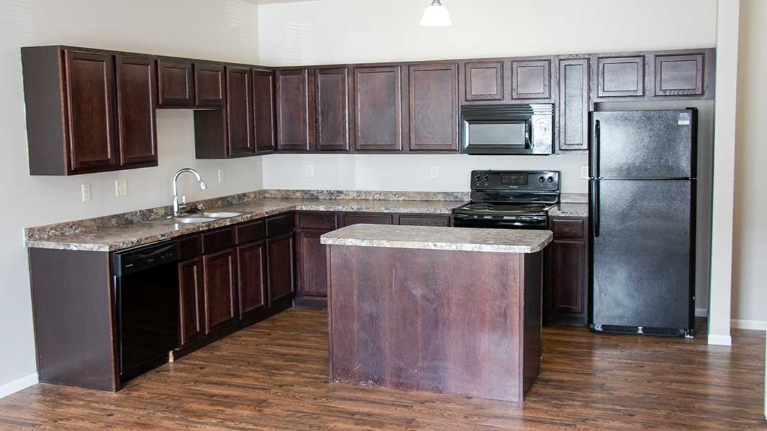 Falcon Heights Apartments - Photo 5 of 43