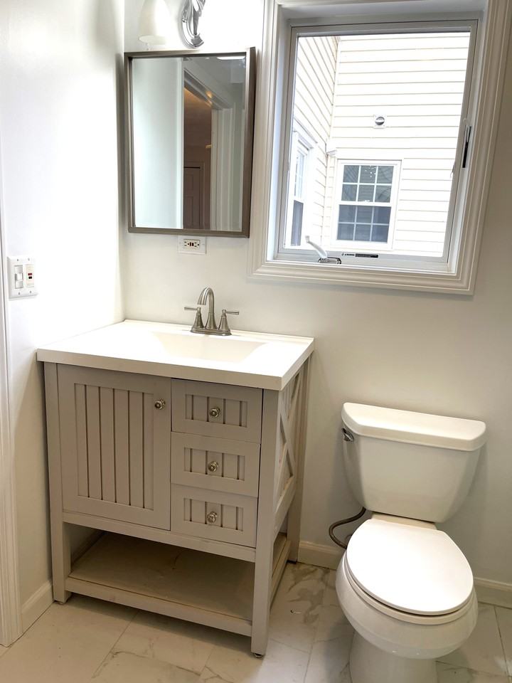 275 Florence Avenue - Photo 3 of 13