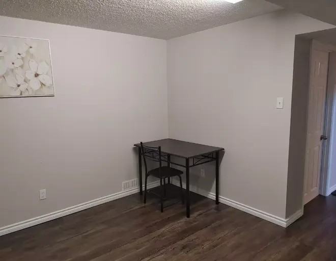 10604 106a Ave #2 - Photo 3 of 21